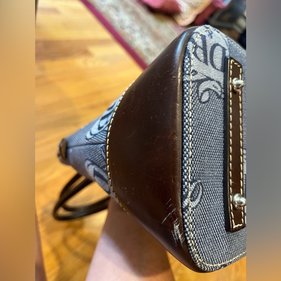 Dooney & Bourke Signature Large Dome Satchel - Picture 12 of 17